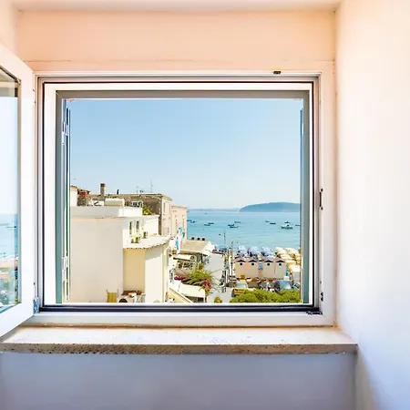 Apartment Casa Barbara By Napoliapartments